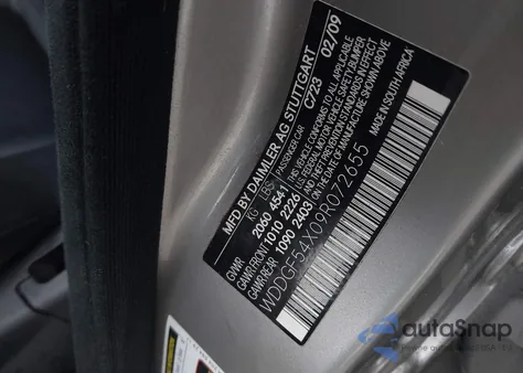 2009 Mercedes-Benz C 300 Sport из США, поврежденный, VIN WDDGF54X09R072655